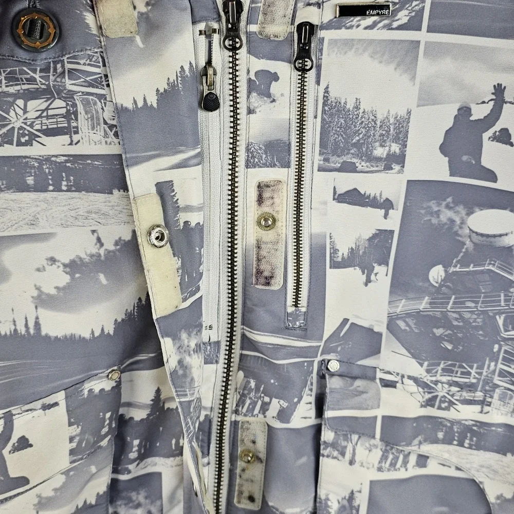 Empyre couple small